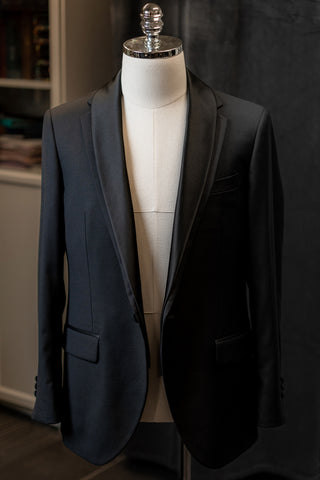 Black Tuxedo With Satin Shawl / Notch Lapels Jacket