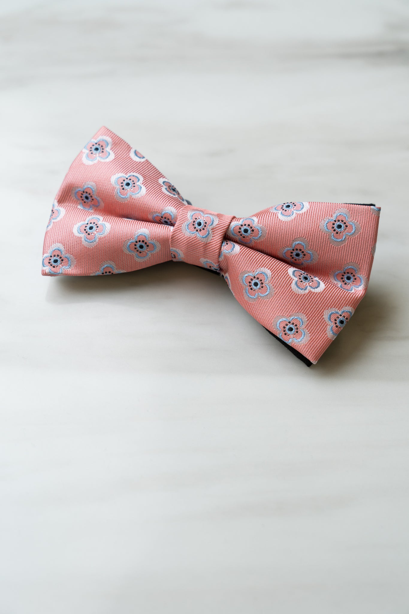 B096PK Pink Floral Bow Tie