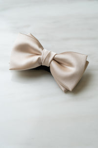 B111CP Champagne Satin Bow Tie